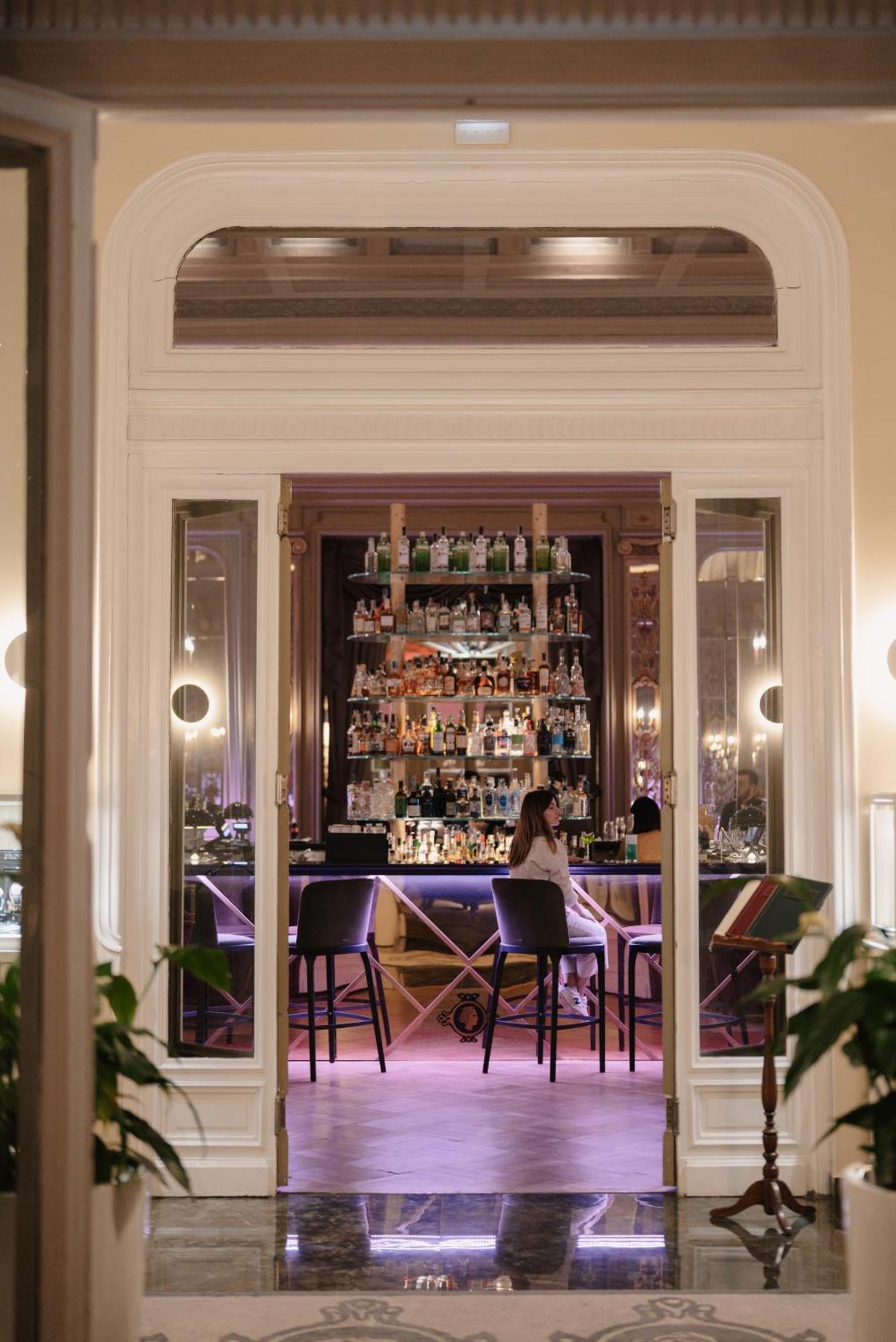 Grand Hotel Et Des Palmes Palermo Bagian luar foto
