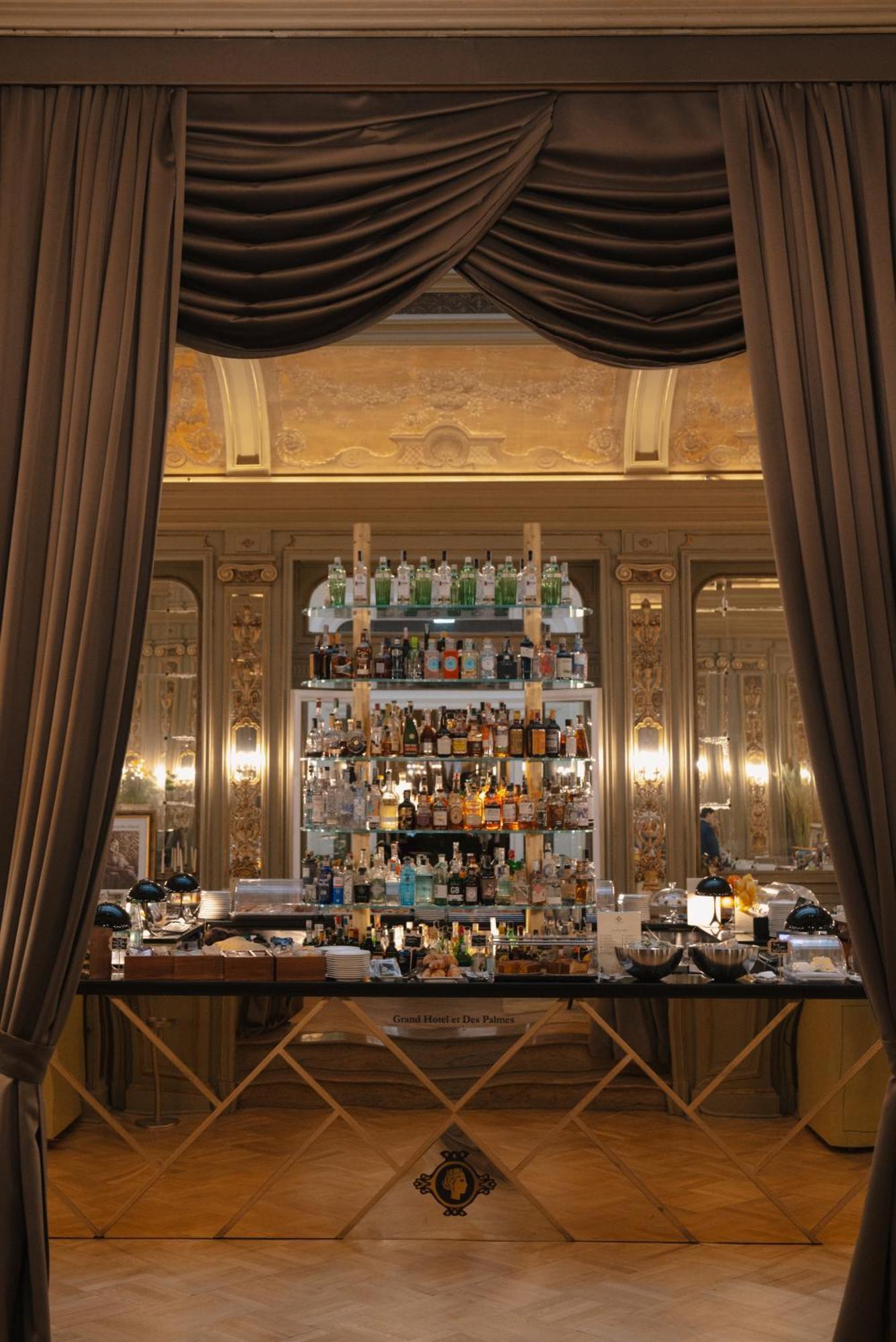 Grand Hotel Et Des Palmes Palermo Bagian luar foto